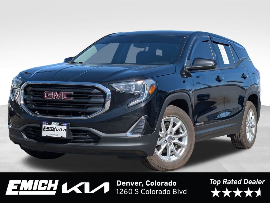 Used 2019 Black GMC SLE image 1