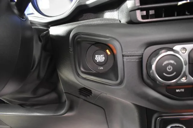 Used 2024 Black Jeep High Altitude 4xe image 18