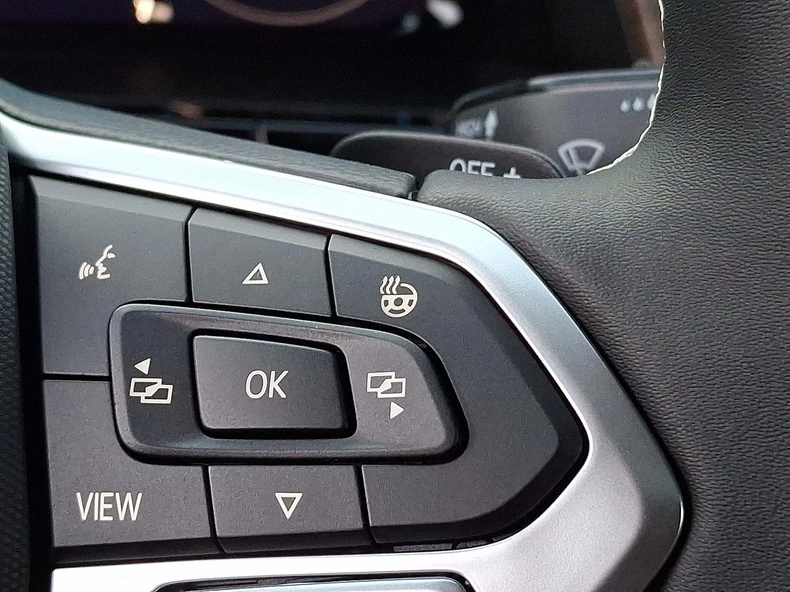 2026 Volkswagen Atlas SE w/Tech - Photo 20