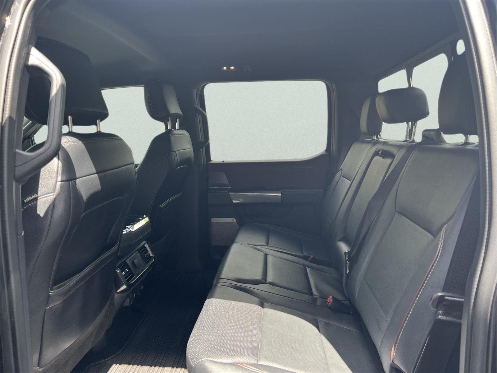 Used 2022 Agate Black Ford LARIAT image 19