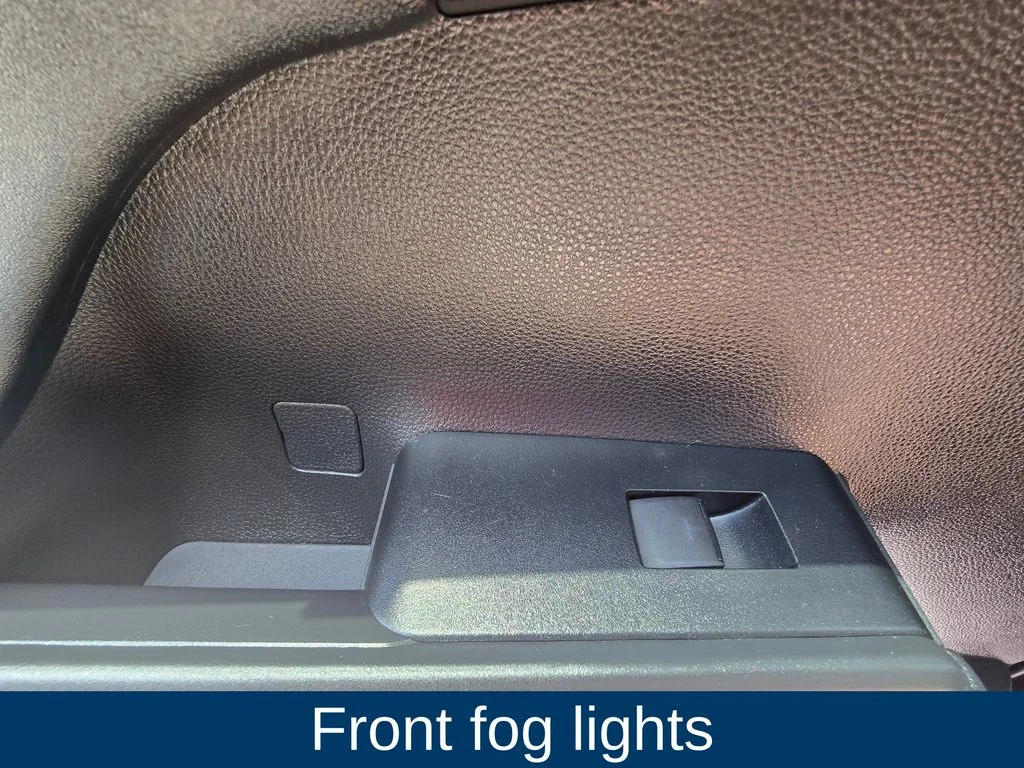 Used 2024 Silver Toyota XLE image 17