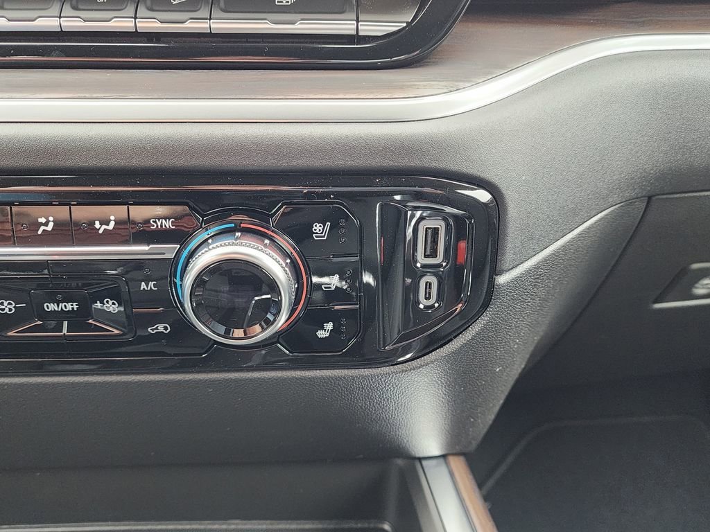 2026 GMC Sierra 1500 SLT - Photo 29