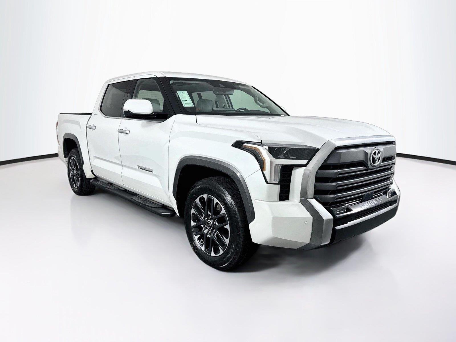 Used 2023 Wind Chill Pearl Toyota Limited image 10