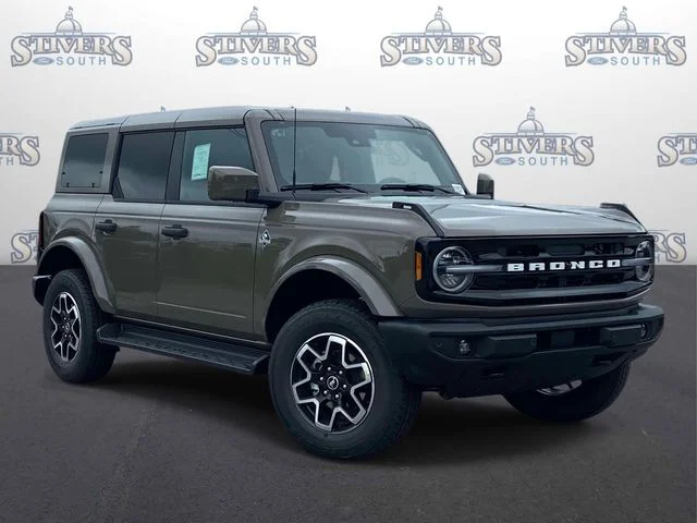 New 2026 Gray Ford Outer Banks image 1