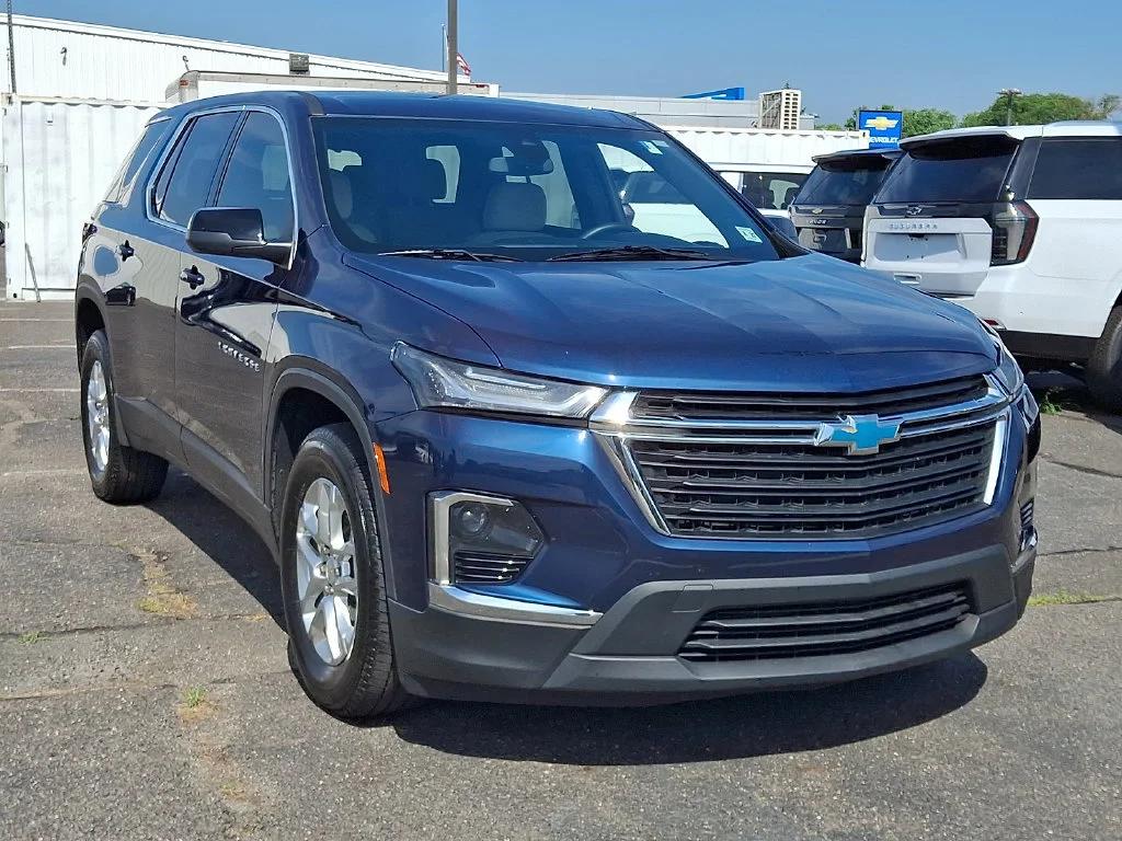 Used 2022 Northsky Blue Metallic Chevrolet LS image 2