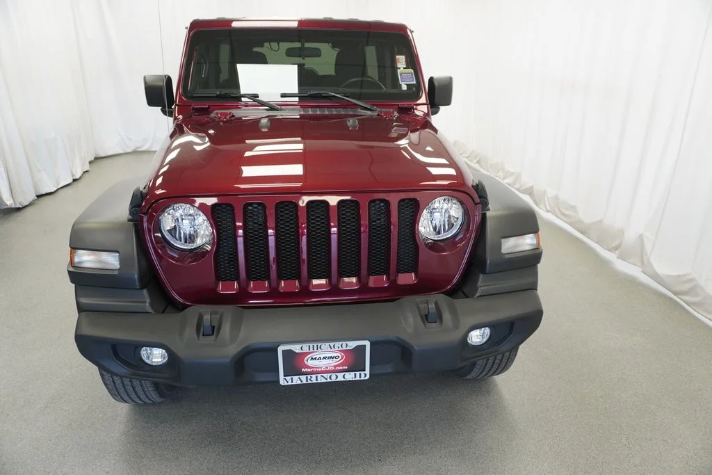 Used 2021  Jeep Unlimited Sport S image 6