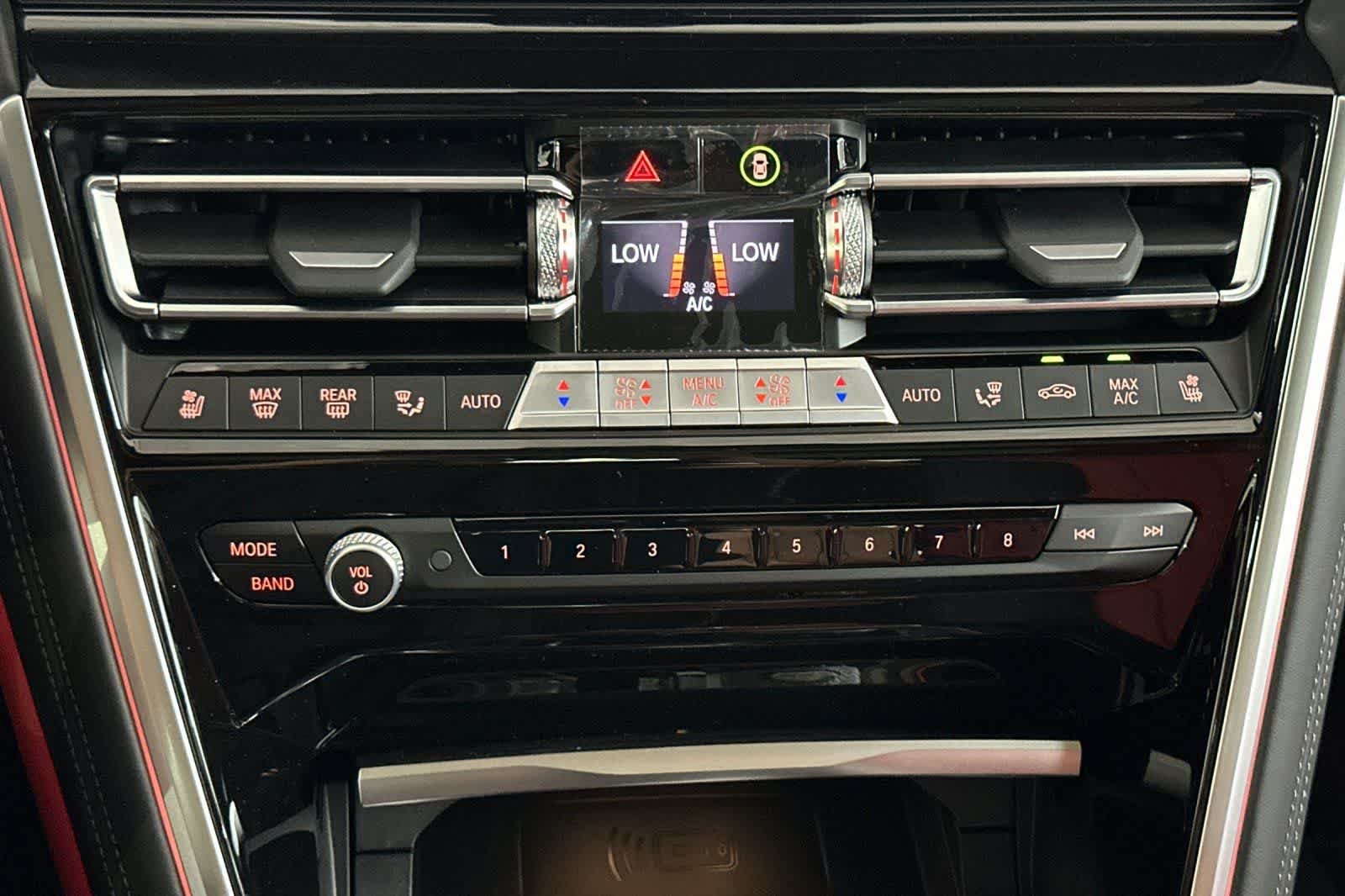 2026 BMW 8 Series 840i - Photo 20