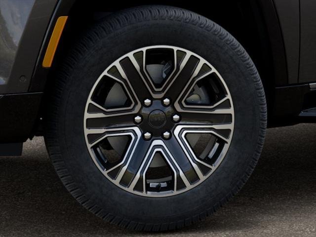 New 2026 Baltic-Gray Metallic Clear-Coat Exterior Paint Jeep  image 34