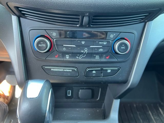 Used 2018 Gold Ford SEL image 11