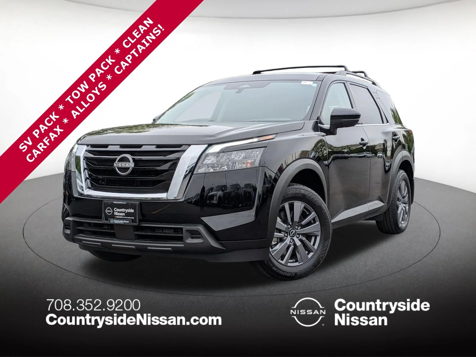 2025 Nissan Pathfinder SV 2WD's photo