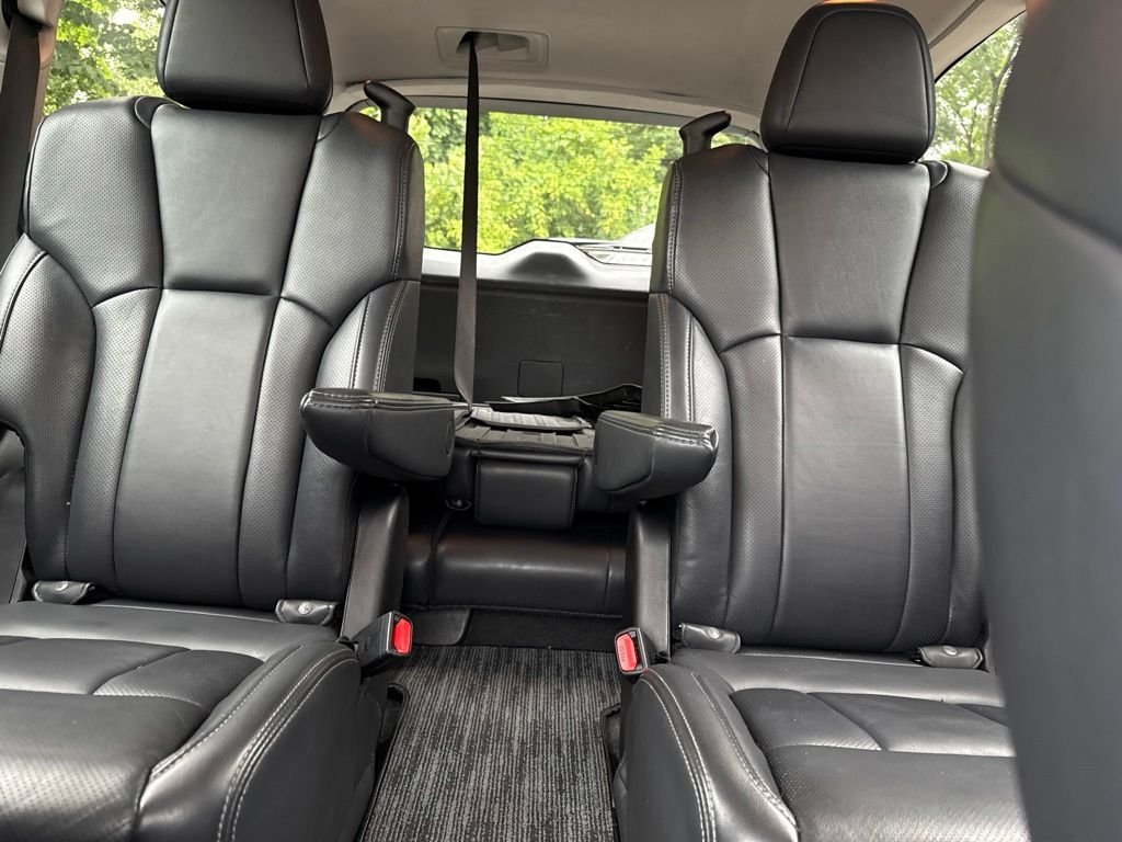 Used 2020 Gray Subaru Limited image 21