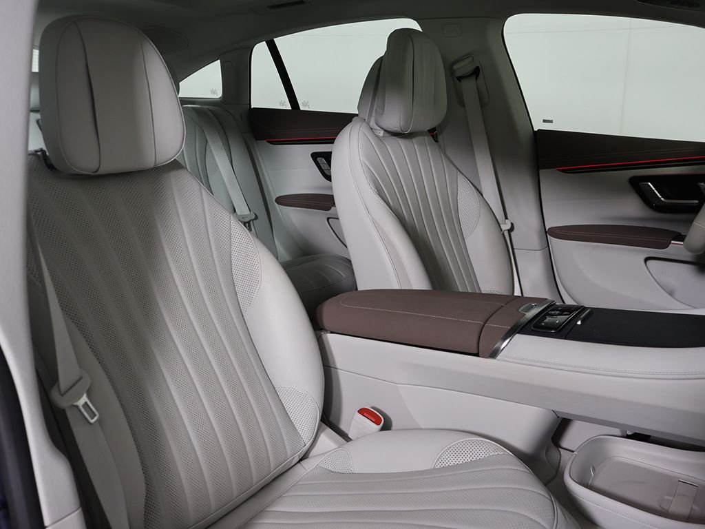 Used 2024 Blue Mercedes-Benz 450 image 33