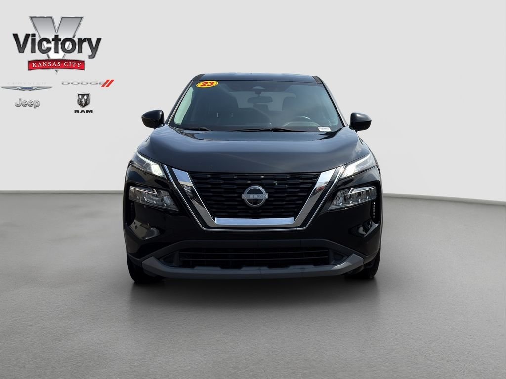 Used 2023 Nissan Rogue SV with VIN 5N1BT3BA0PC856443 for sale in Kansas City