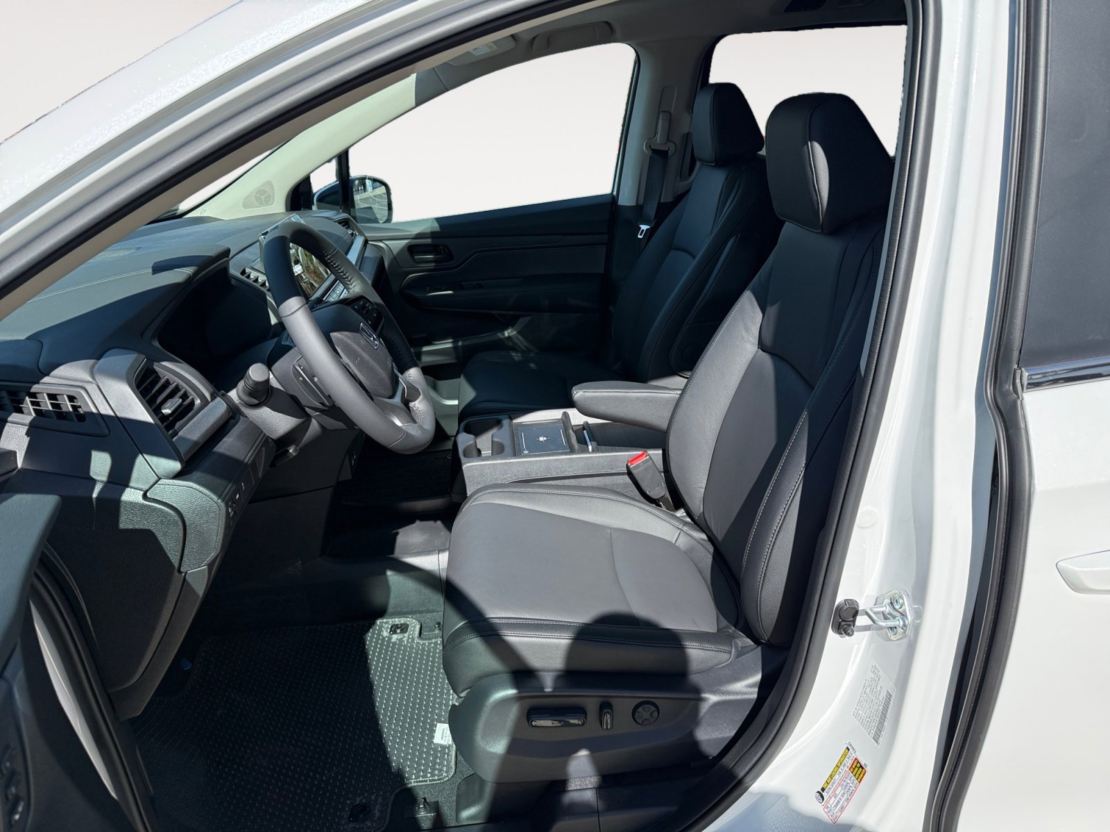 2026 Honda Odyssey EX-L - Photo 10