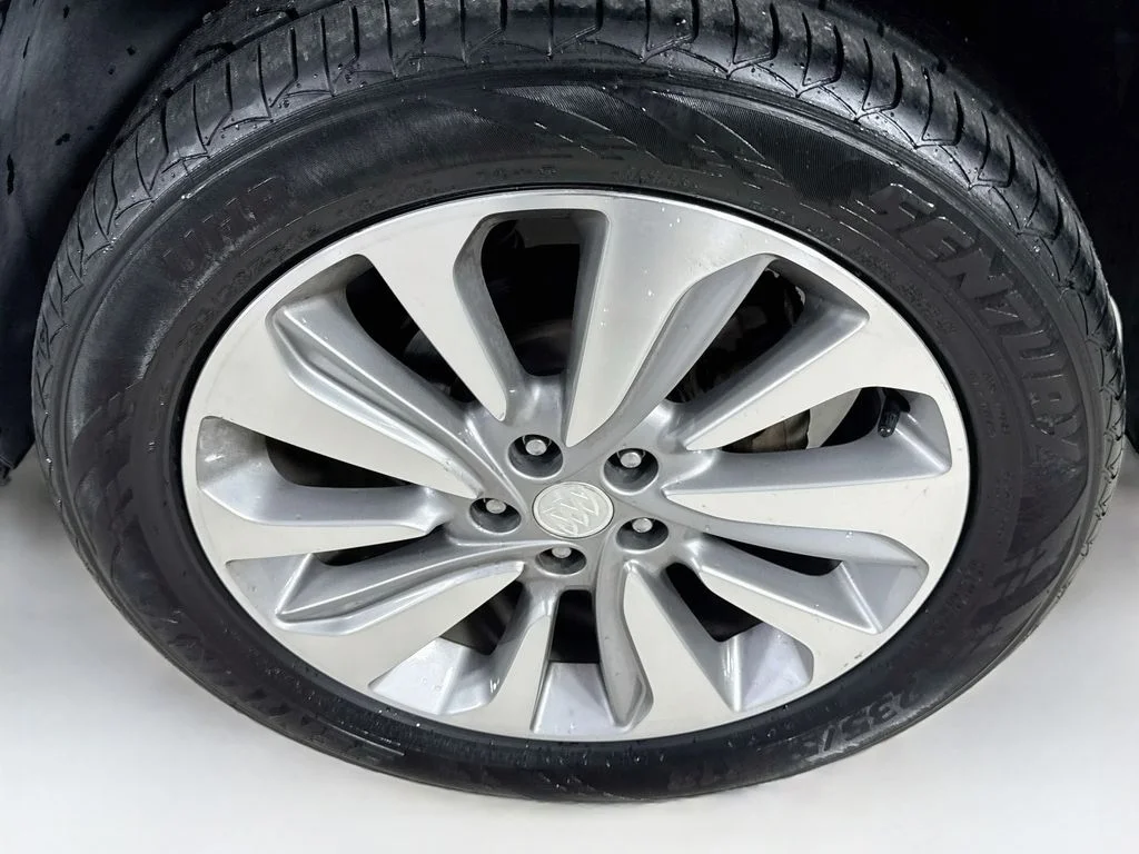 Used 2018 Ebony Twilight Metallic Buick Preferred image 33