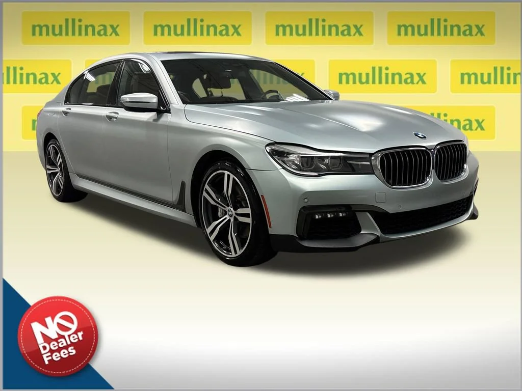 2018 BMW 7 Series 740i xDrive's photo