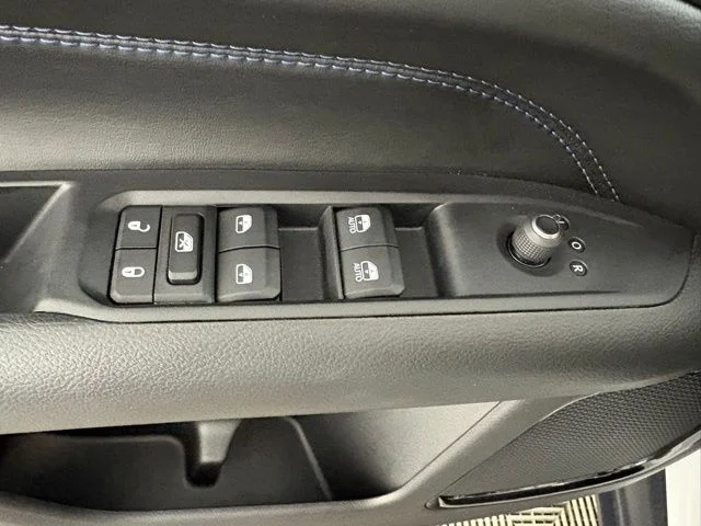 New 2026 White/off-white Jeep Limited image 22