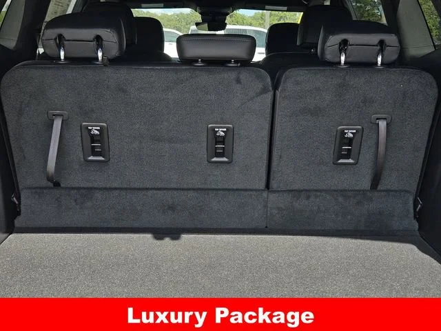 2026 GMC Acadia Elevation - Photo 13