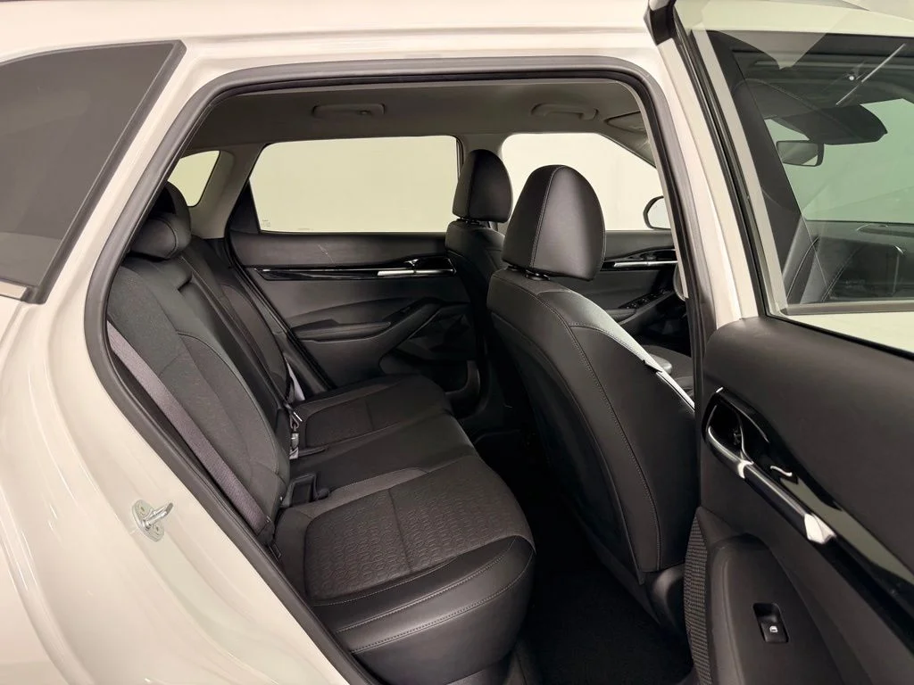 Certified Used 2024 White Kia S image 19