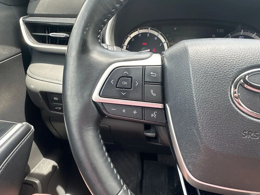 Used 2022 Gray Toyota XSE image 19