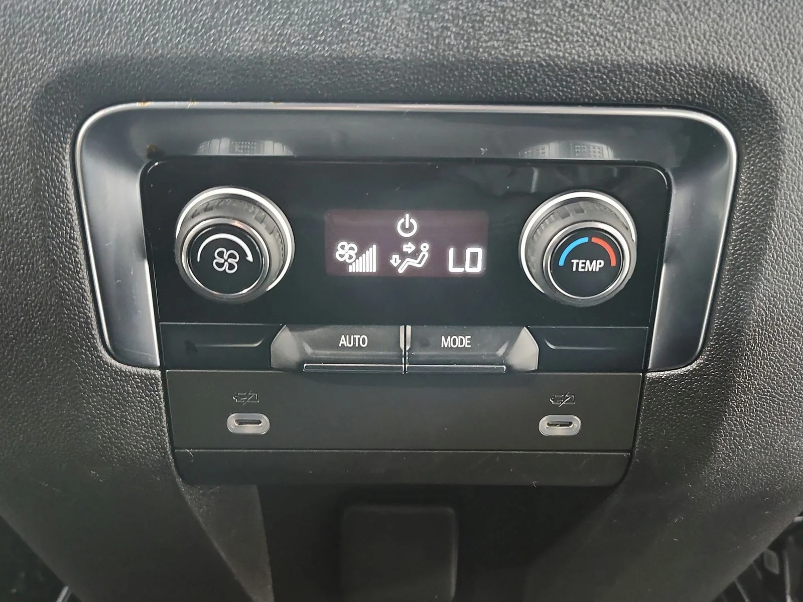 Used 2023 Gray Chevrolet LT image 39