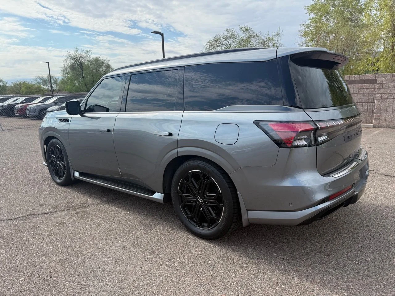 Certified Used 2026 Dynamic Metal INFINITI Sport image 7