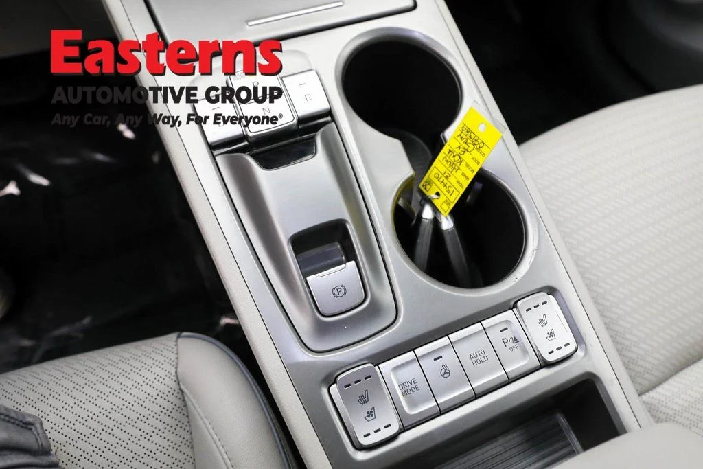 Used 2021 Gray Hyundai Ultimate image 12