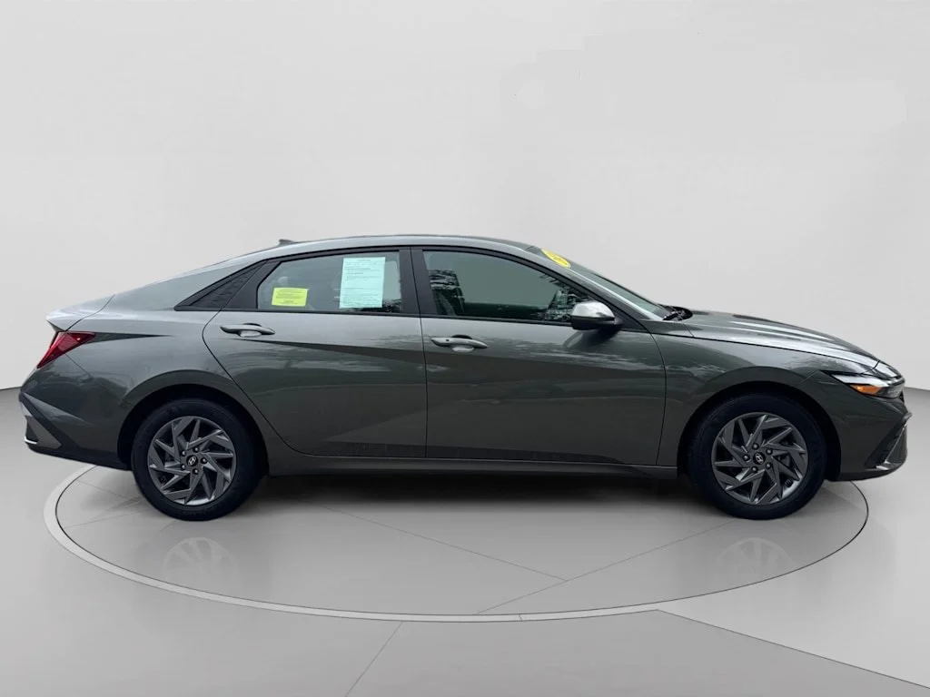 Used 2024 Gray Hyundai Blue image 16
