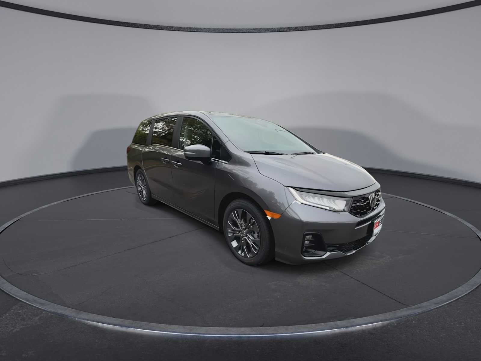 New 2026 Modern Steel Metallic Honda Touring image 2