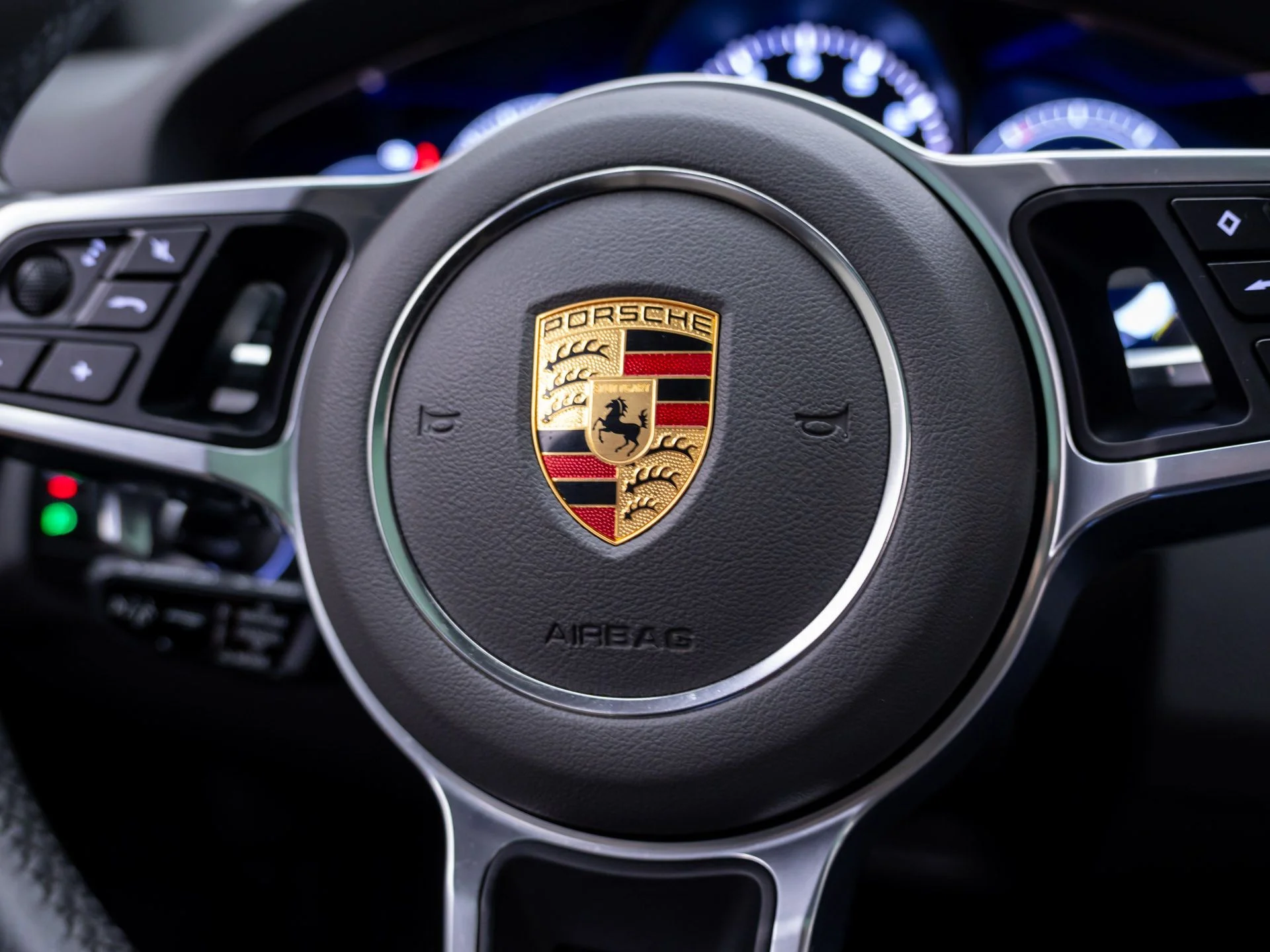 Certified Used 2023 White Porsche Platinum Edition image 29