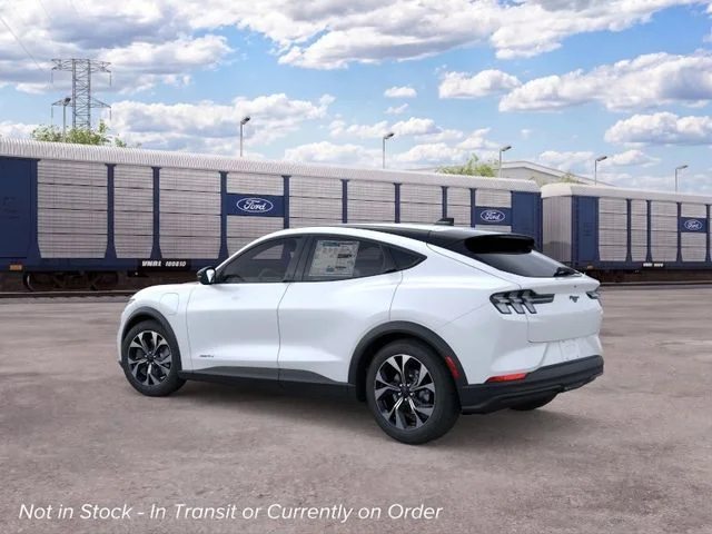 New 2026 White Ford Select image 4