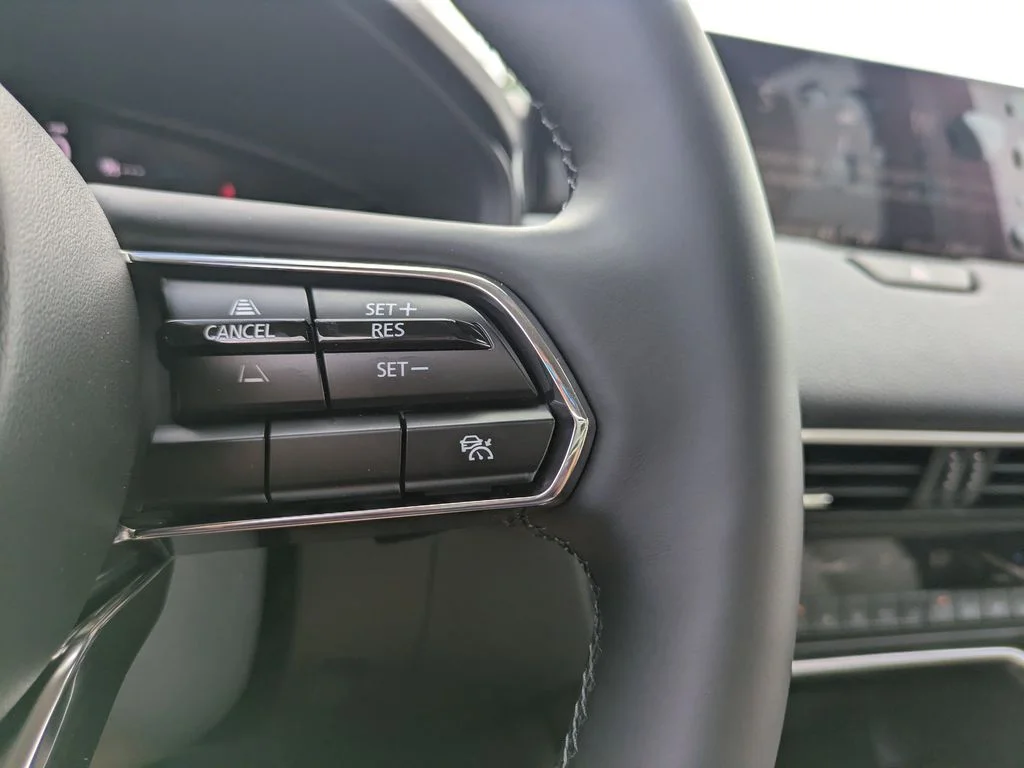 New 2026 Jet Black Mica Mazda Preferred AWD image 32