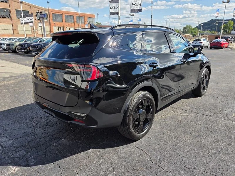 Used 2026 Black Kia X-Line image 7
