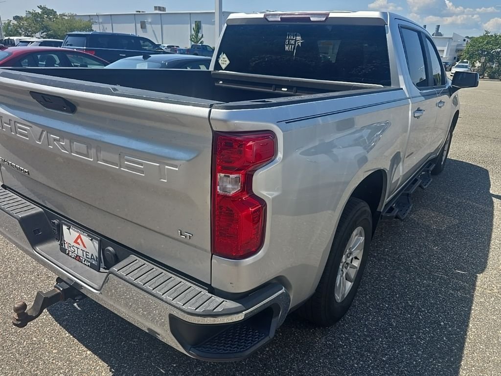 Used 2020 Silver Chevrolet LT image 5