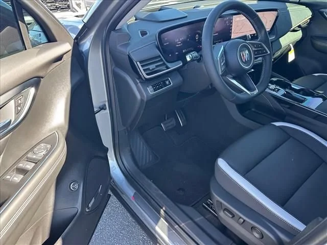 2026 Buick Envision Sport Touring - Photo 17