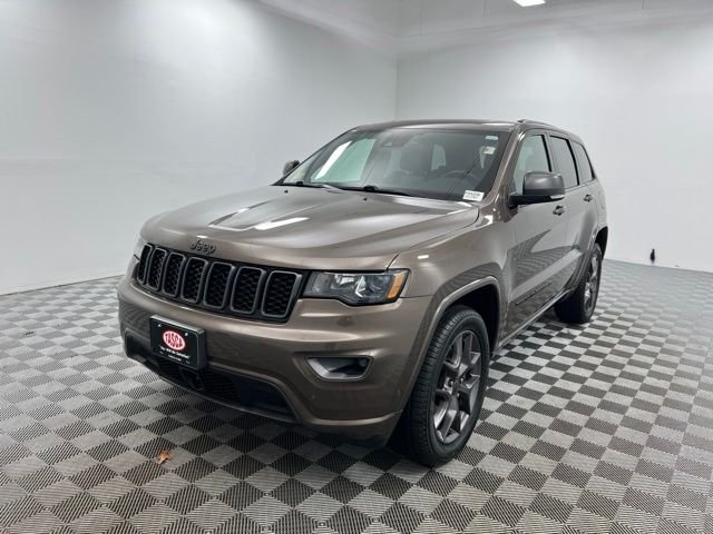 Used 2021 Brown Jeep Limited image 2