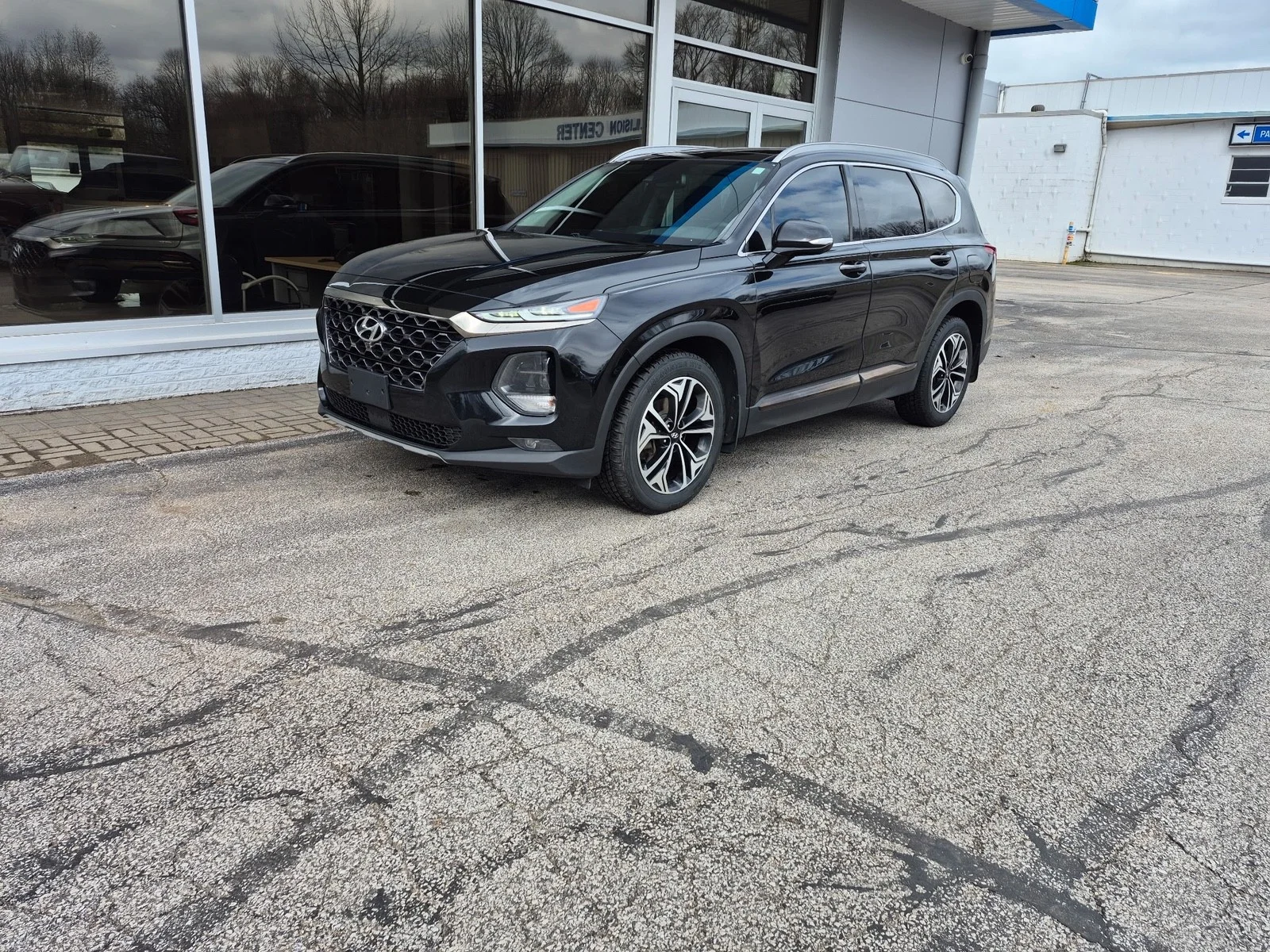 2020 Hyundai Santa Fe Limited 2.0T AWD's photo