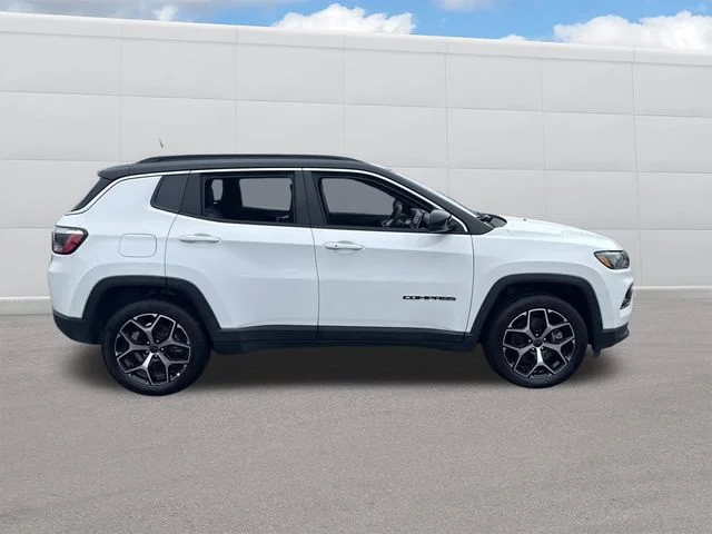 Used 2025 White Jeep Limited image 11