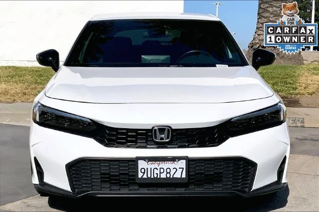 Used 2025 White Honda Sport image 3