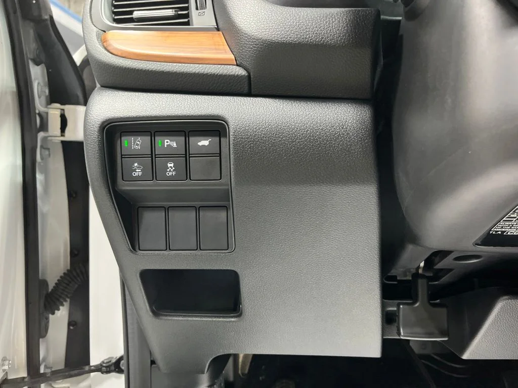 2022 Honda CR-V Touring - Photo 13