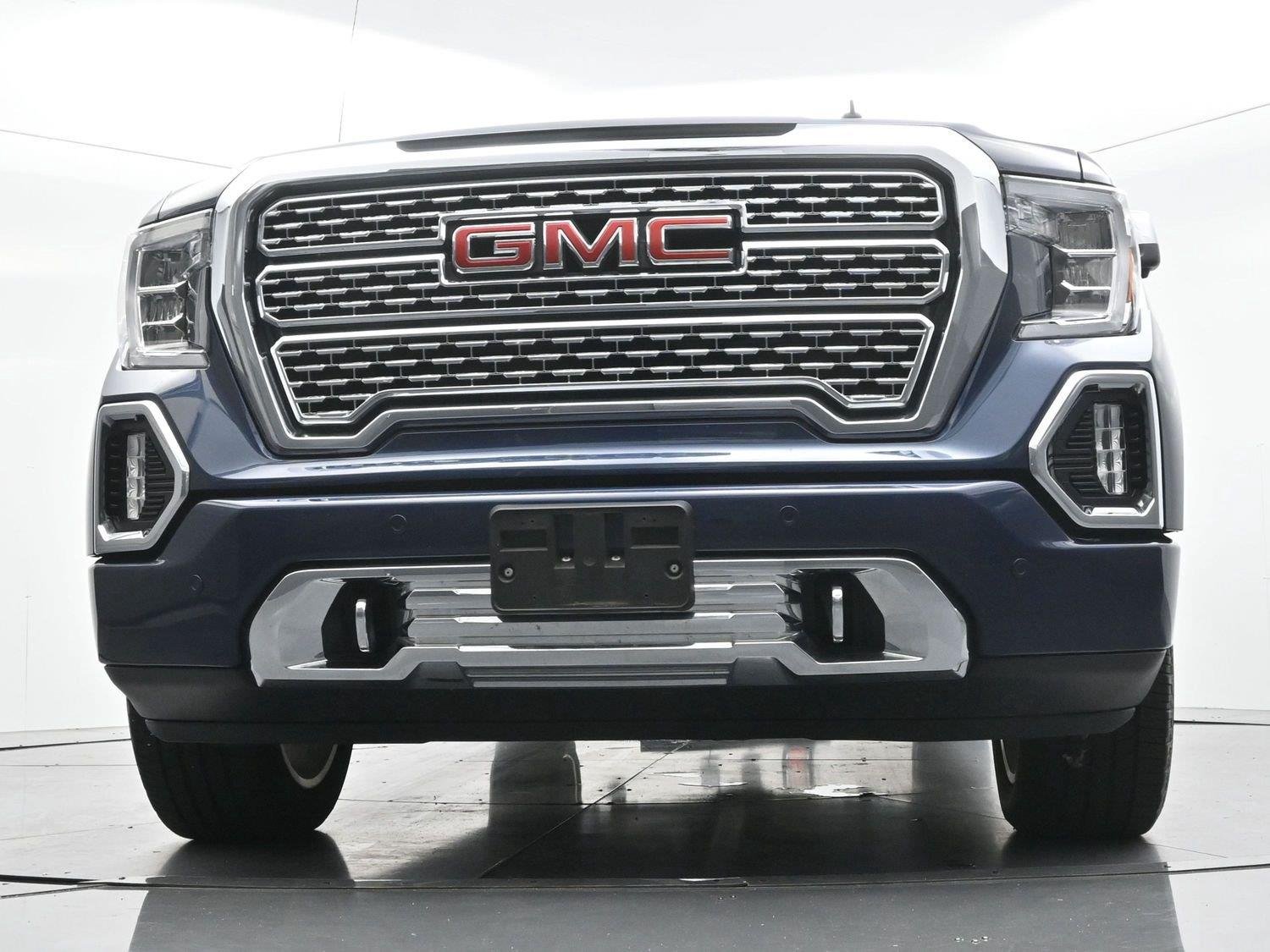 Used 2022 PACIFIC BLUE METALLIC GMC Denali image 47