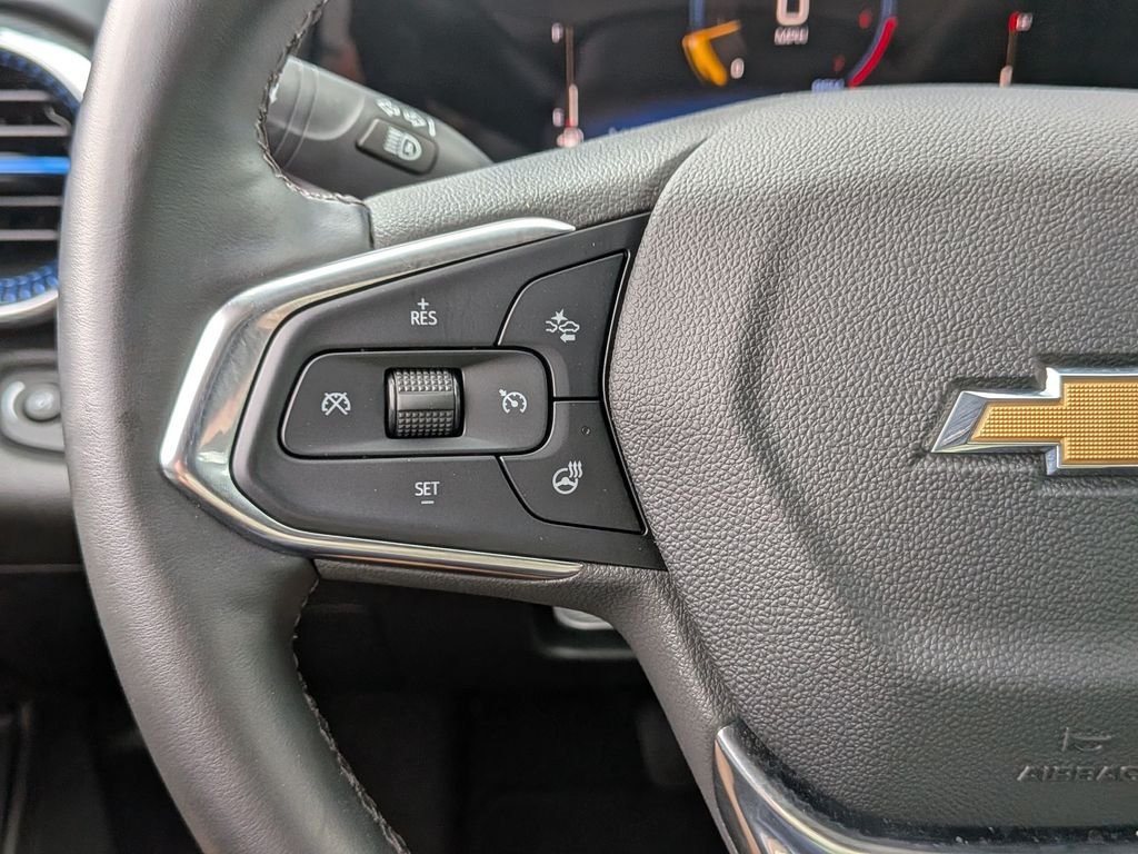 Used 2025 Red Chevrolet LT image 19