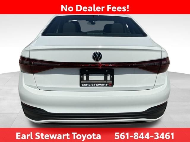 Used 2025 White Volkswagen 1.5T Sport image 5