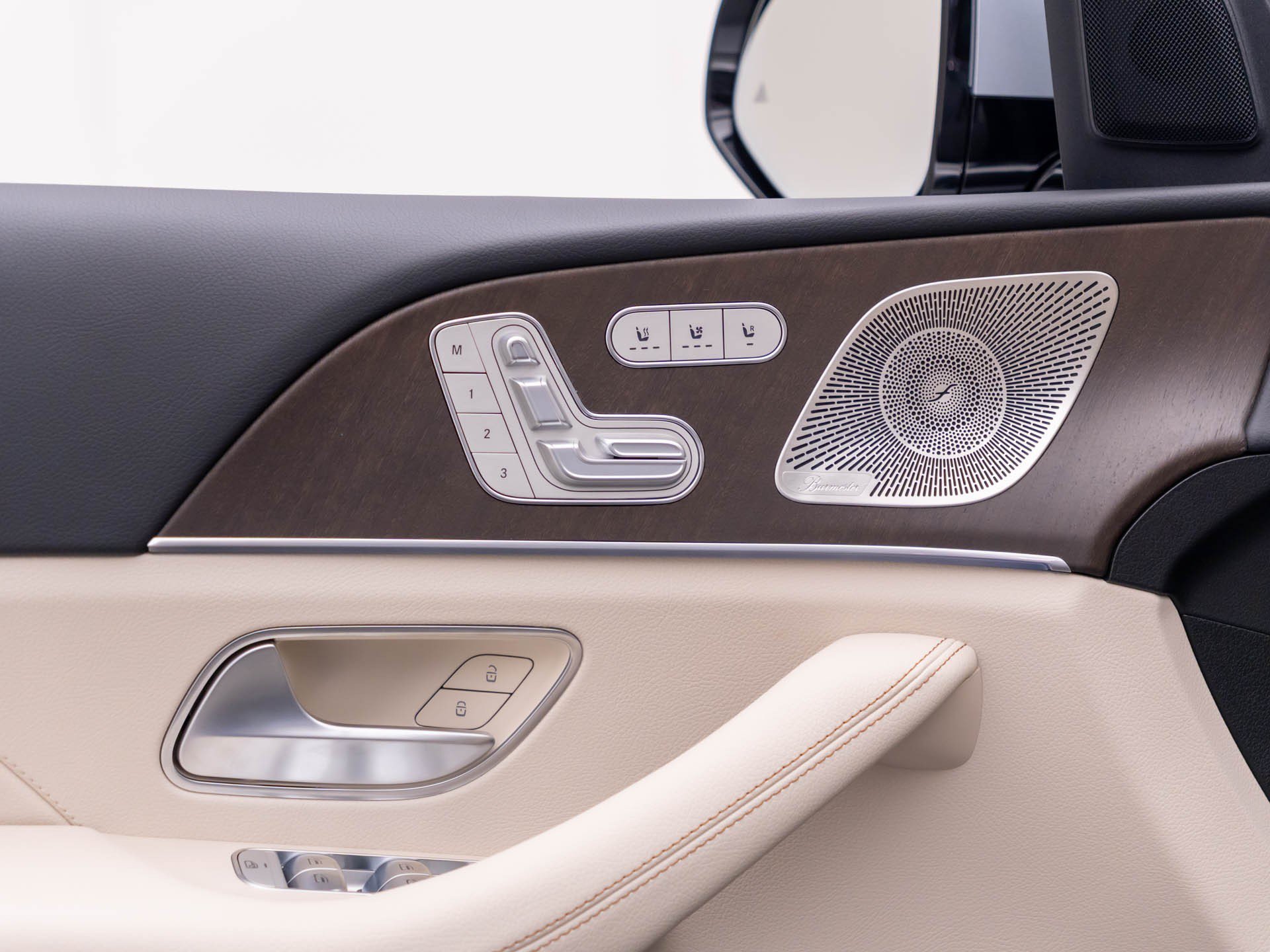 New 2027 Silver Mercedes-Benz GLE 450 image 15