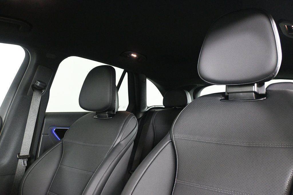 2025 Mercedes-Benz GLC Base - Photo 39