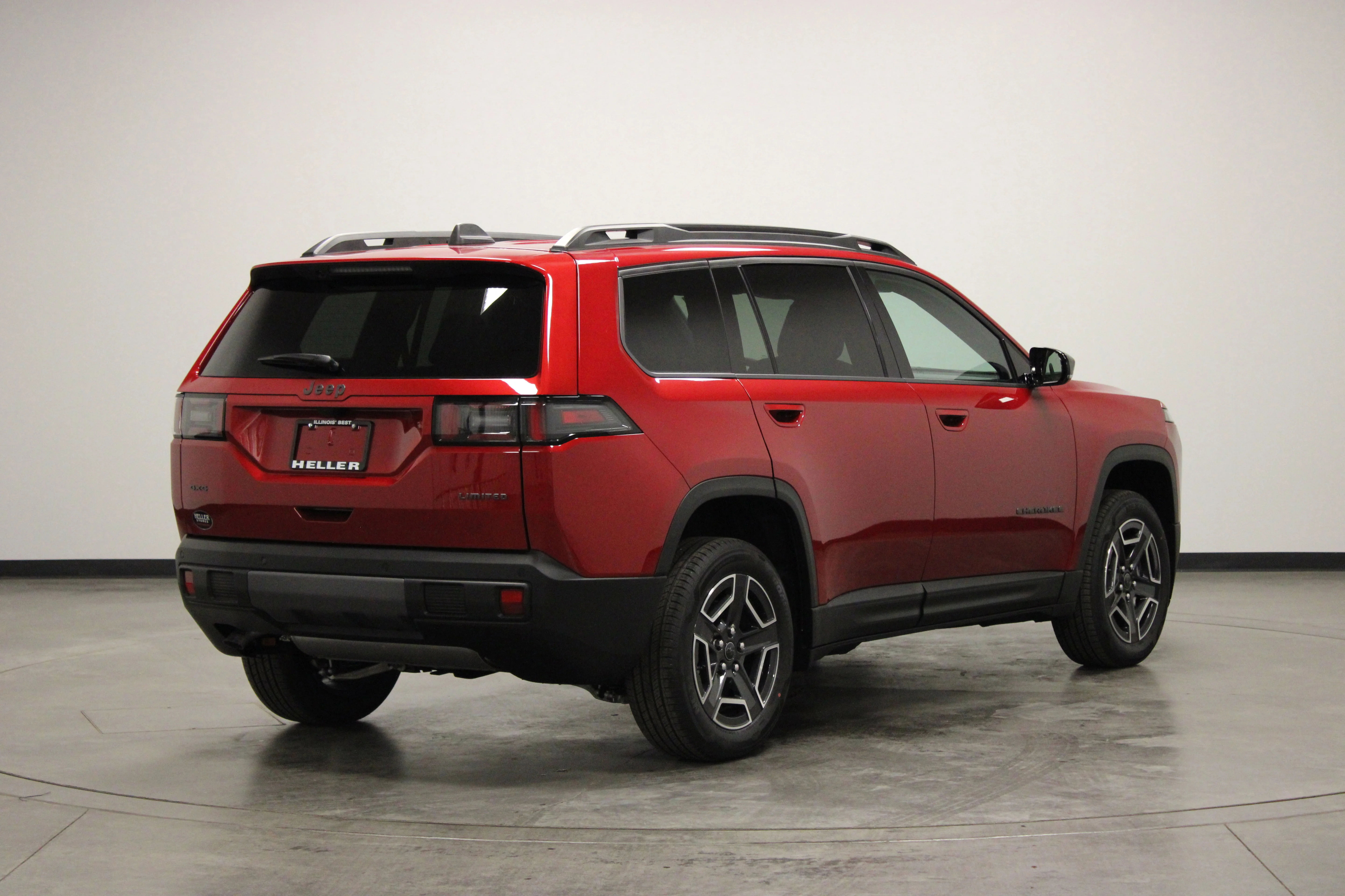 New 2026 Red Hot Pearl-Coat Exterior Paint Jeep Limited image 8
