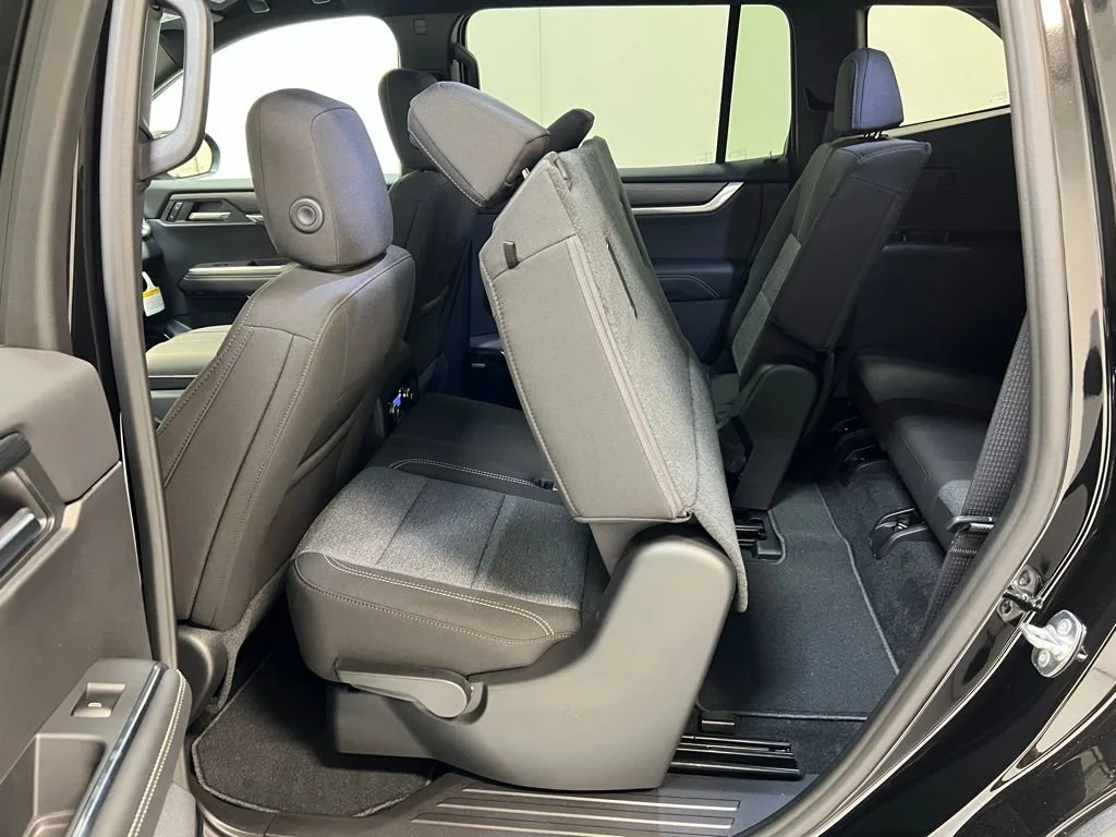 New 2026 Ebony Twilight Metallic GMC Elevation image 28