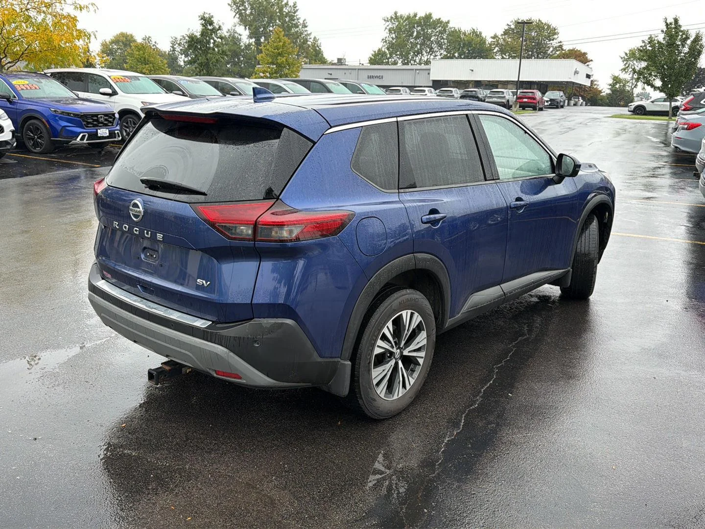 Used 2021 Caspian Blue Metallic Nissan SV image 7