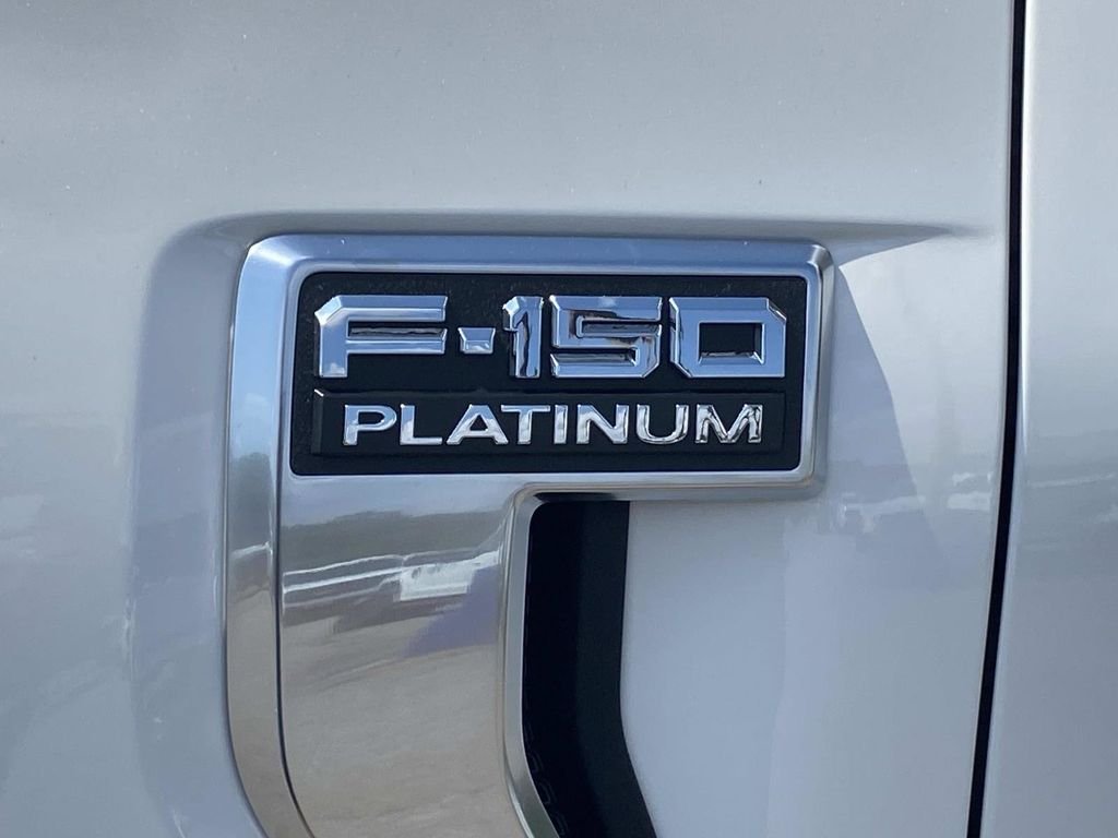 New 2026 Star White Metallic Tri-Coat Ford Platinum® image 8