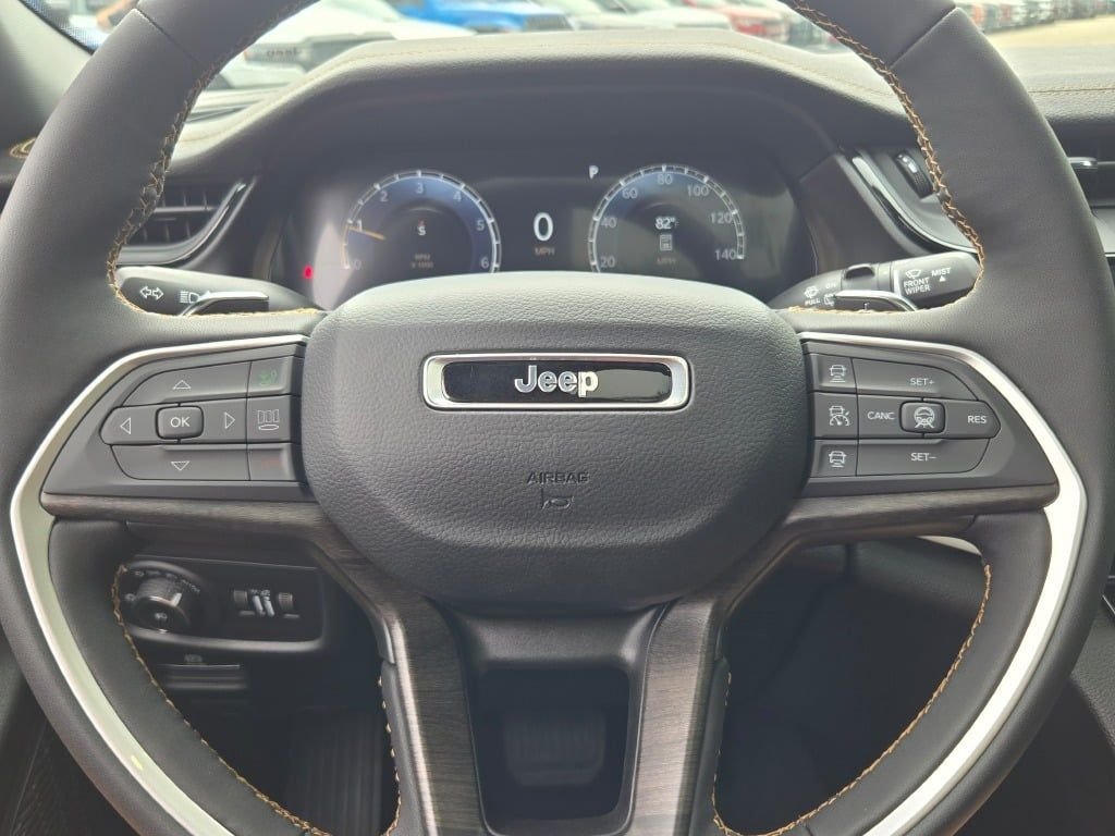 New 2026 Silver Zynith Jeep  image 36